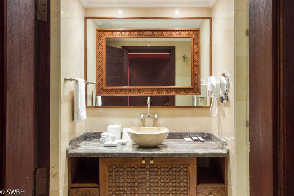 Al Bidda Boutique Hotel Doha Exterior photo