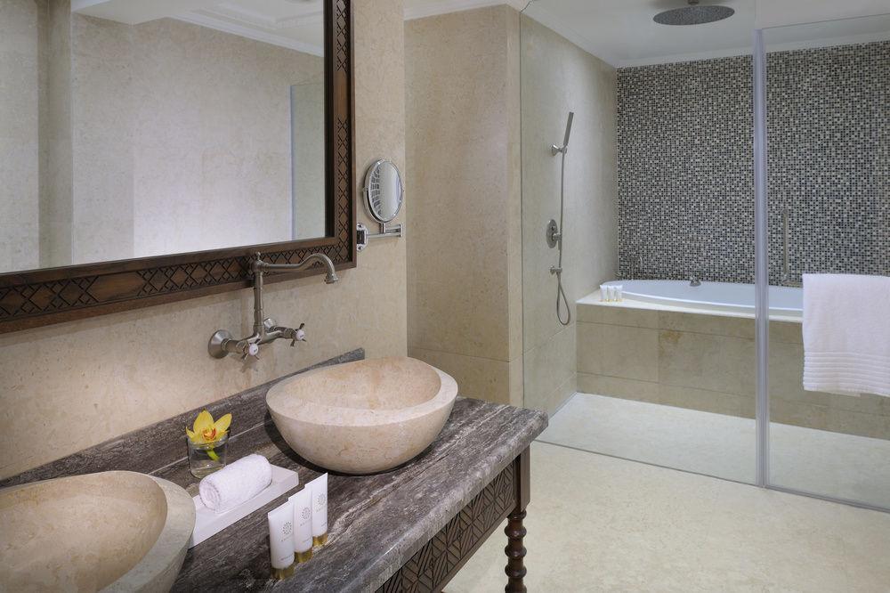 Al Bidda Boutique Hotel Doha Exterior photo